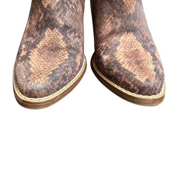 Madden Girl Brown Snake Print‎ Ankle Boots Block Heels Side Zip Country Size 6 - Picture 5 of 10